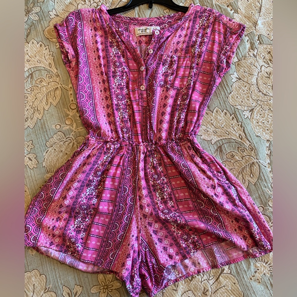 Abercrombie & Fitch Size 11-12 Girl’s Pink Floral Romper